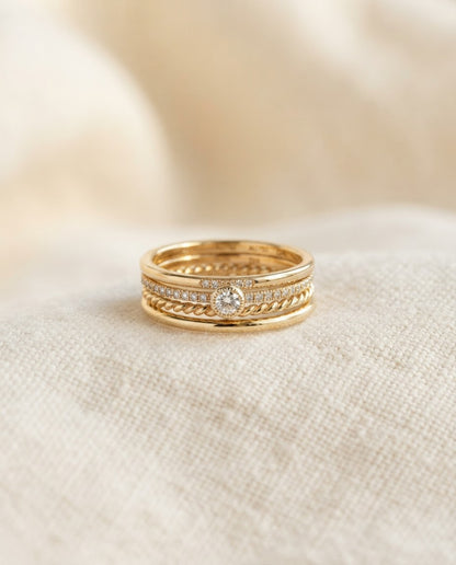 Amira Solitaire Ring